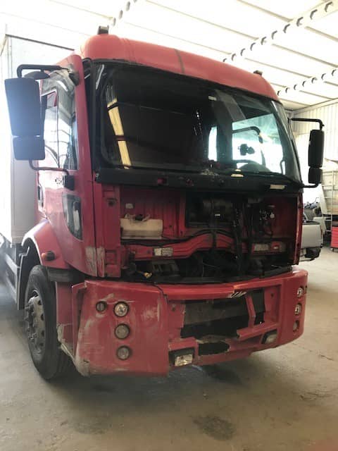 Ford Trucks Cargo 2524 tamir öncesi hasar görüntüsü, Kısmet Ticari Araçlar, Çorlu Tekirdağ ağır vasıta servisi